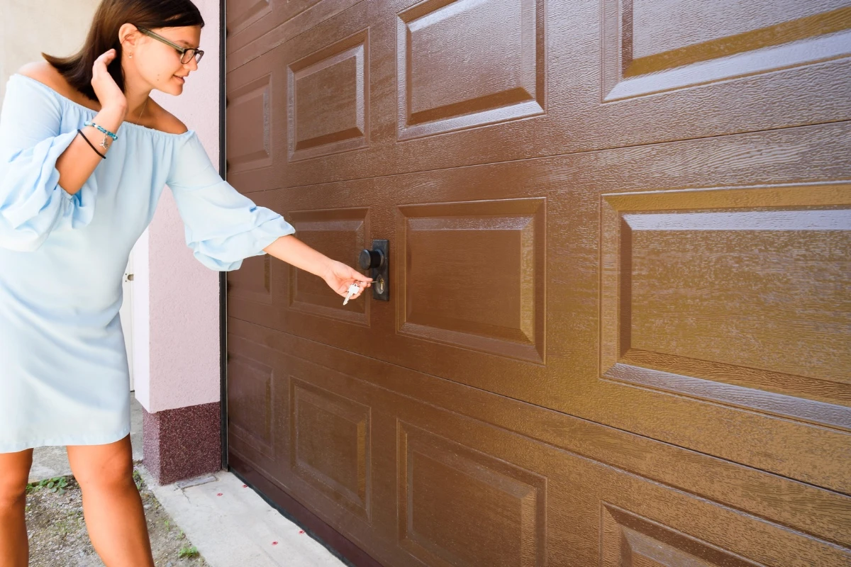 Gulliver Garage Doors Edmonton